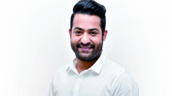 ntr,janatha garage,koratala siva,chennai shooting  ఎన్టీఆర్ కోసం క్యూ కట్టారు!